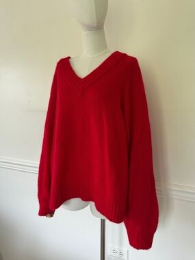 Old Navy Vibrant Red V-Neck Women's Sweater